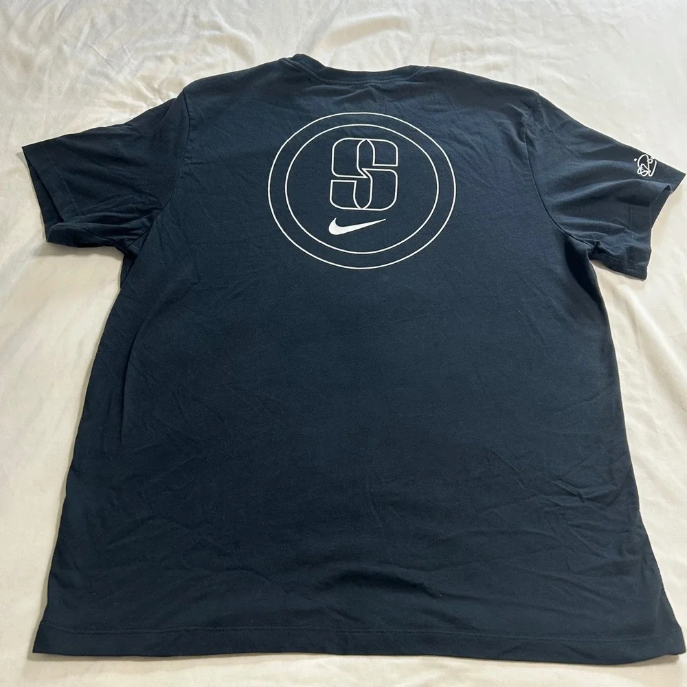 Nike‎ Mens Sabrina Dri-FIT Black Short Sleeve Graphic T-Shirt XL